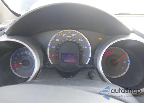 2013 Honda Fit z USA, uszkodzony, nr VIN JHMGE8H32DC069000